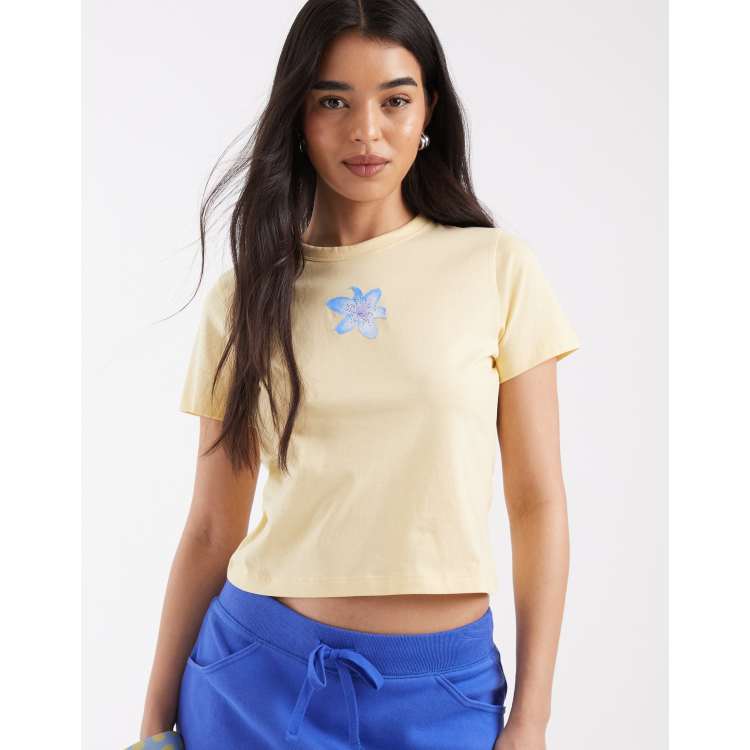 JJXX large flower print baby tee in yellow | ASOS