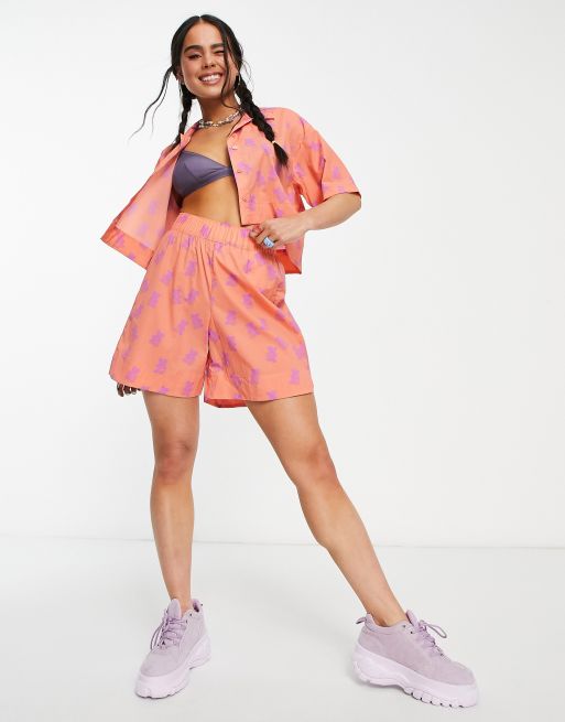 JJXX longline gummy bears shorts in coral - part of a set