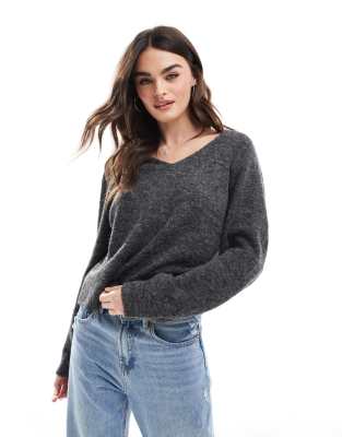 low v neck sweater in dark heather gray