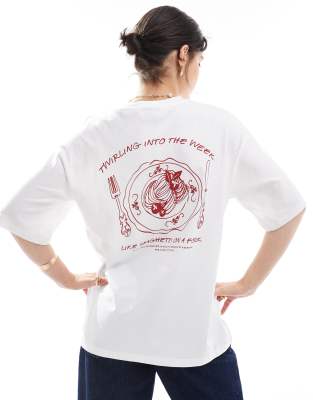 JJXX - Oversize-T-Shirt in Weiß mit Spaghetti-Print hinten