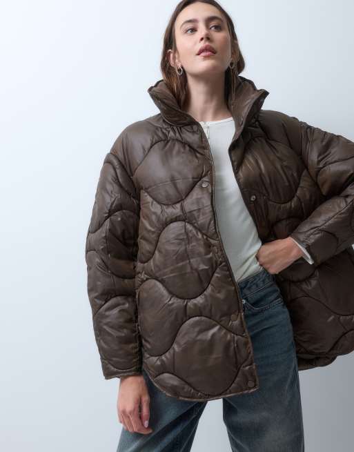 JJXX oversized gewatteerd jack met hoge hals in donkerbruin, 3 van 4