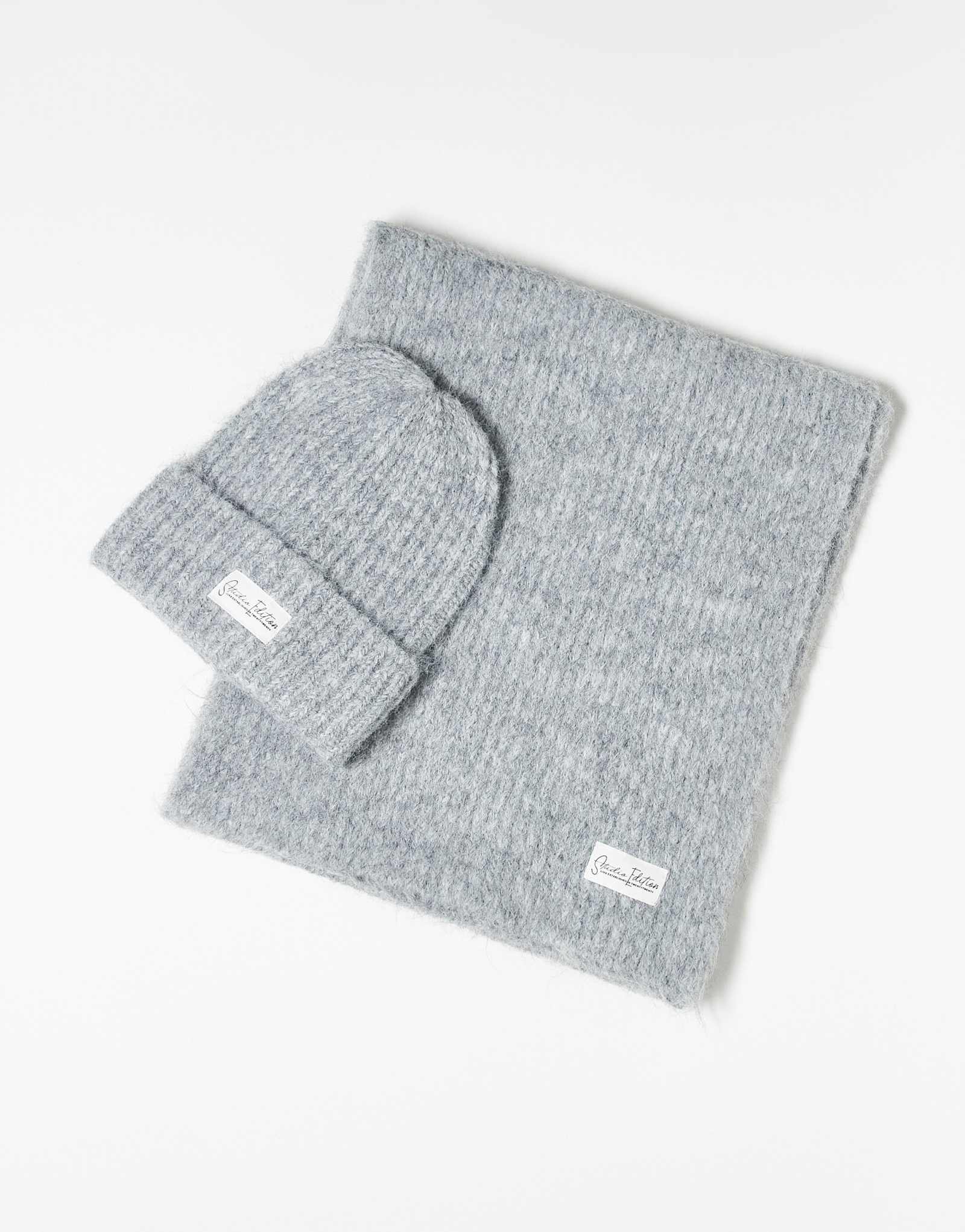 Подарочная коробка для шарфа и шапочки JJXX серого цвета