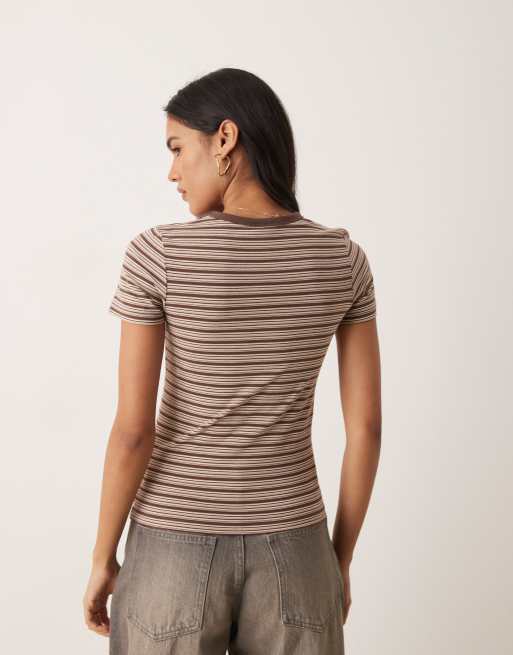 JJXX – Schmal geschnittenes T-Shirt in Braun gestreift, 4 von 4