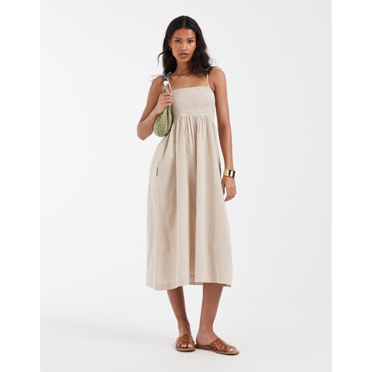 JJXX seersucker gingham maxi dress in beige and white | ASOS