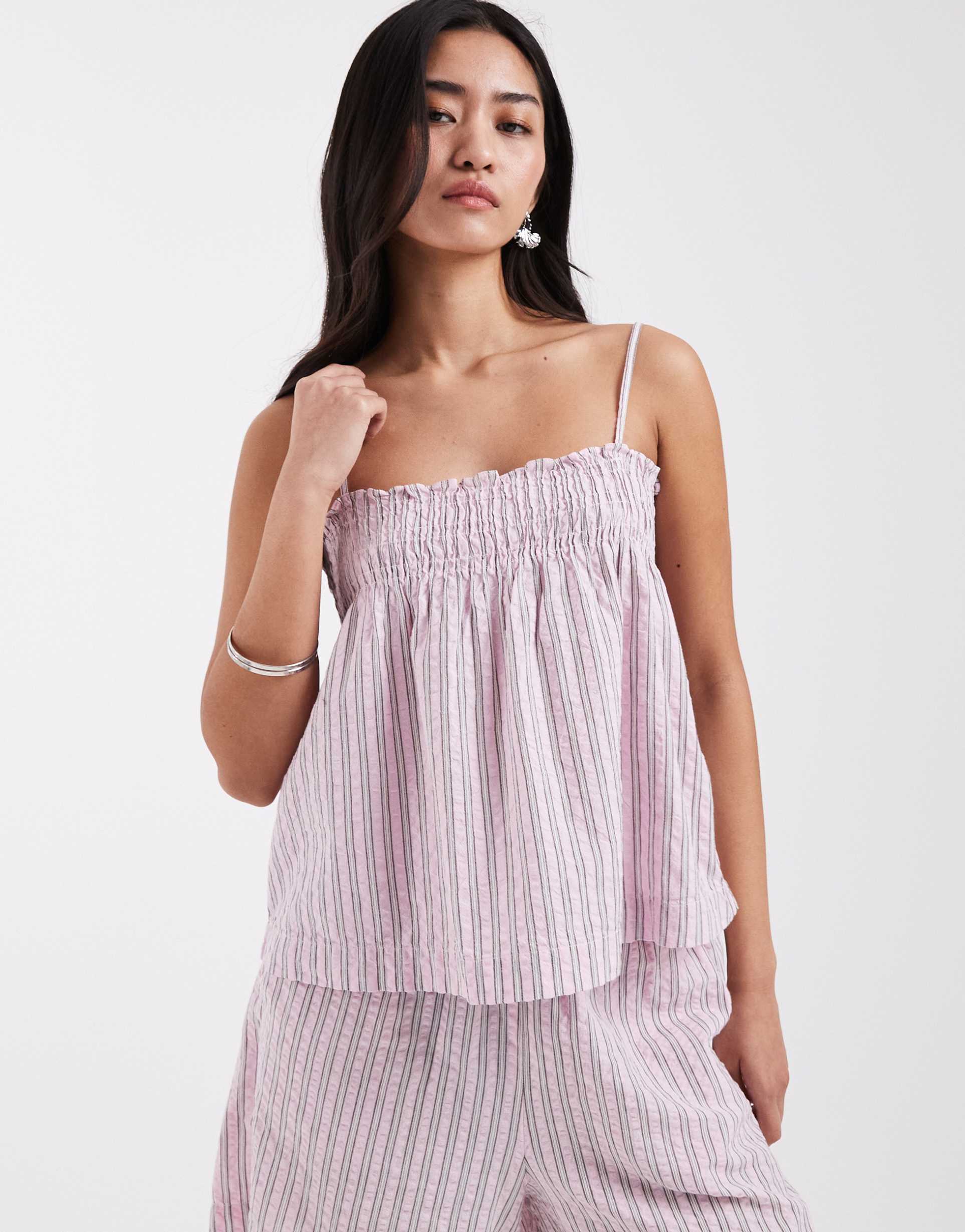jjxx seersucker striped top in pink