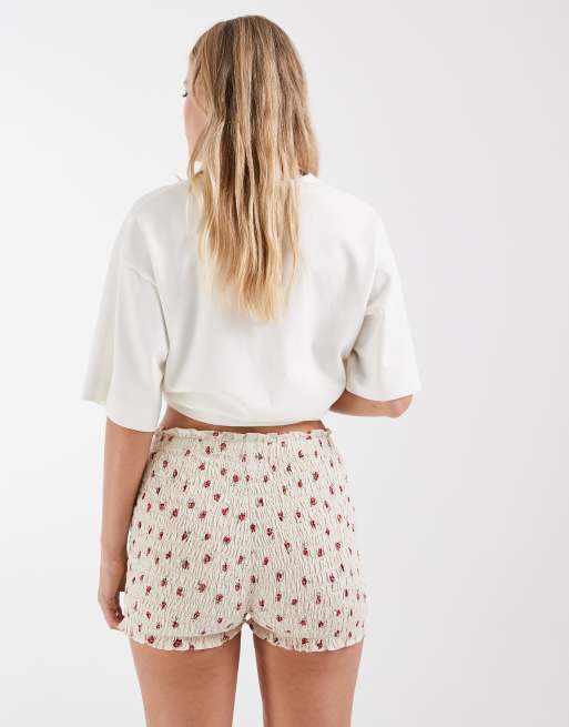 JJXX shirred micro shorts in off white rose print, 4 of 5