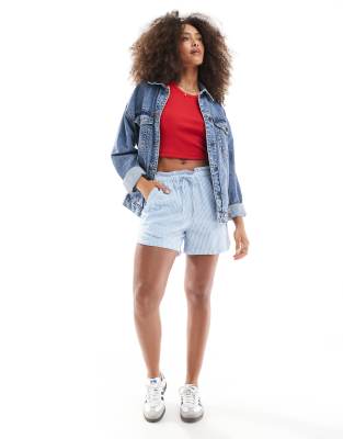 JJXX - Shorts aus Seersucker in Blau gestreift