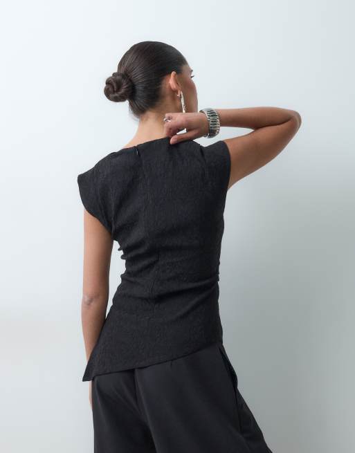 JJXX structured top with asymmetric hem in black, 4 of 5