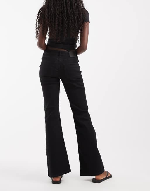 JJXX Texas low rise flare jeans in solid black, 3 of 5