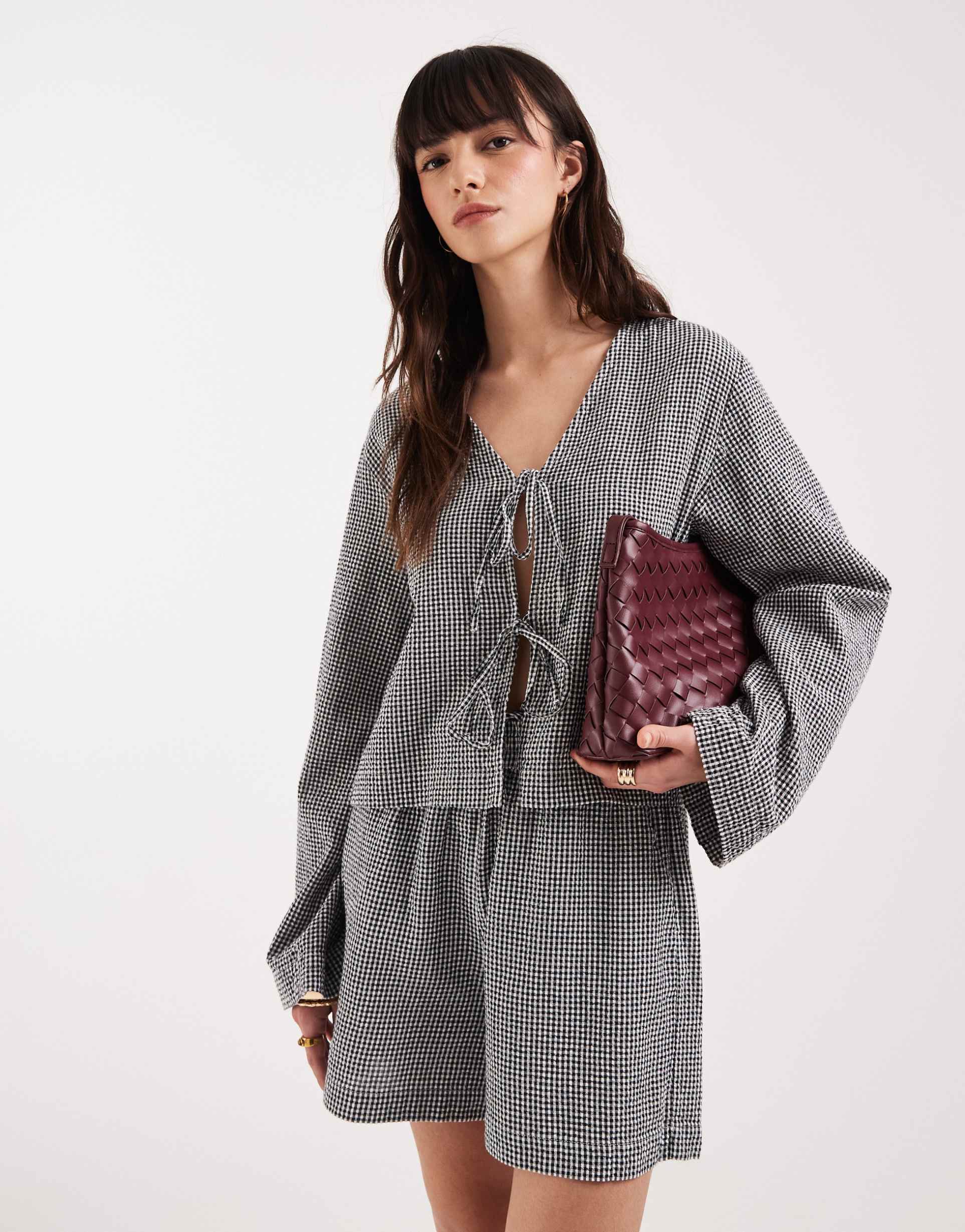 jjxx tie front gingham top in black and white - part of a set