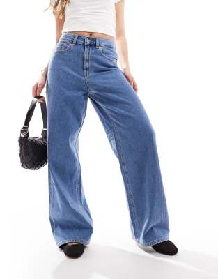 Tokyo high rise wide leg jeans in mid blue