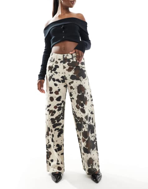 JJXX Tokyo wide fit jeans in cow print - view 1