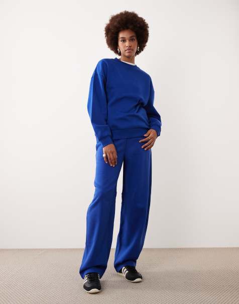 Joggers azul intenso de pernera barrel con interior afelpado de ASOS DESIGN Tall - view 1