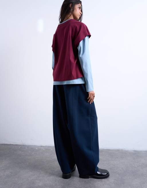Joggers azul marino de pernera barrel con jaretas de tejido efecto neopreno de Topshop, 3 de 5