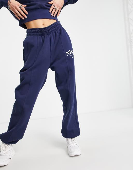 Joggers azul marino medianoche básicos con logo retro de felpa de Nike