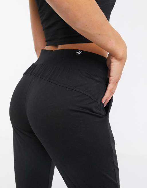 Joggers básicos drapeados en negro de Puma, 3 de 4