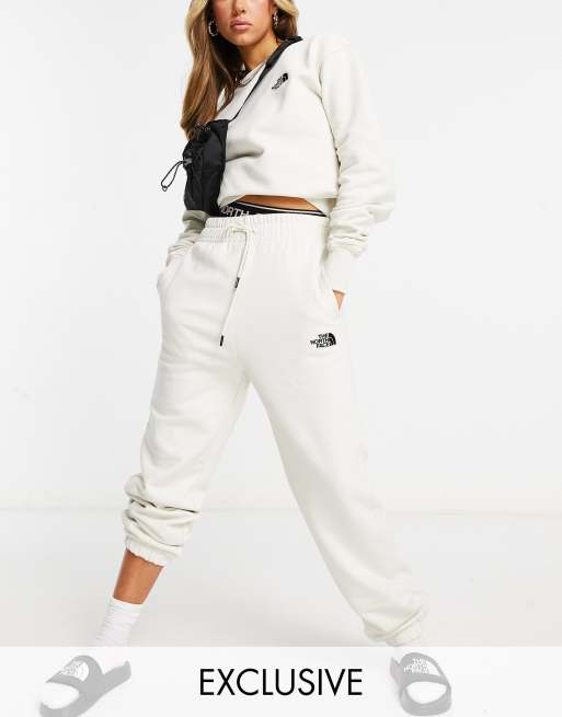 Jogger color hueso sale