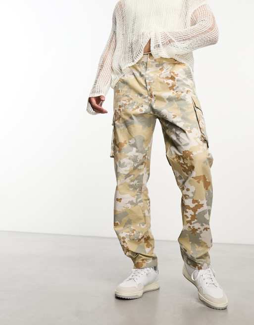 Joggers beis con estampado gráfico de adidas Originals