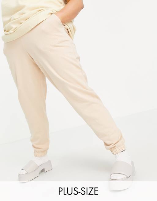 Joggers beis de corte pitillo exclusivos de COLLUSION Plus