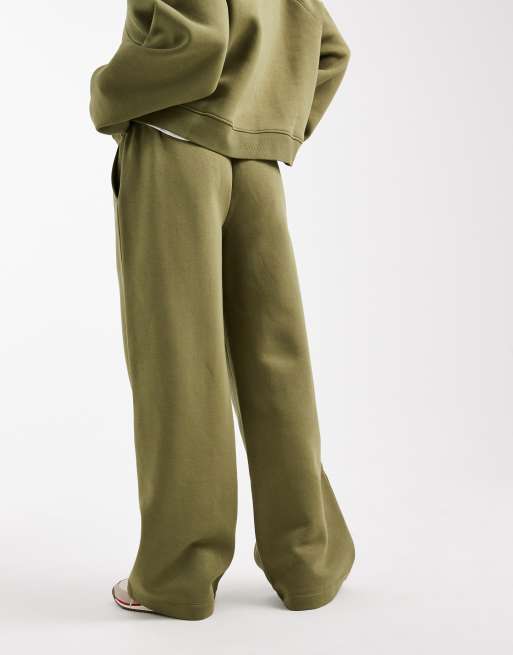 Joggers caqui de pernera ancha con interior cepillado de ASOS DESIGN Petite, 4 de 5