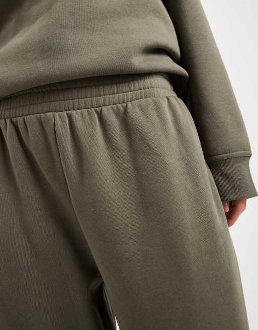 Joggers caqui de pernera ancha de New Look, 4 de 5