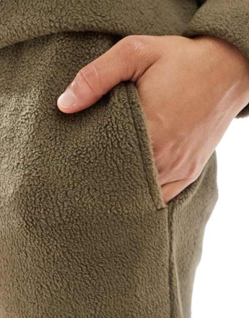 Joggers caquis extragrandes con forro de felpa de Miss Selfridge, 4 de 5