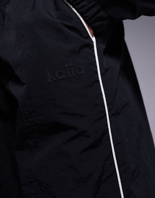 Joggers cortavientos de pernera ancha con raya lateral en contraste de Kaiia Sport (parte de un conjunto), 4 de 5