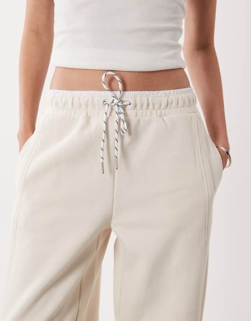 Joggers de chándal beis sésamo jaspeado de corte barrel de felpa de Cotton On, 3 de 5