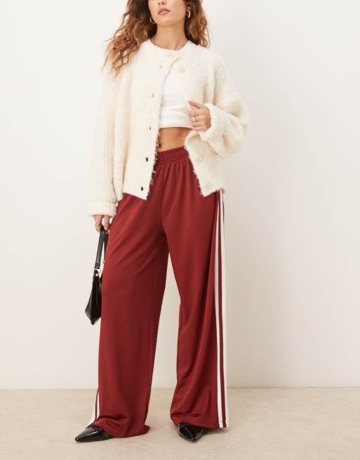 Joggers de pernera ancha con rayas en el lateral de Miss Selfridge