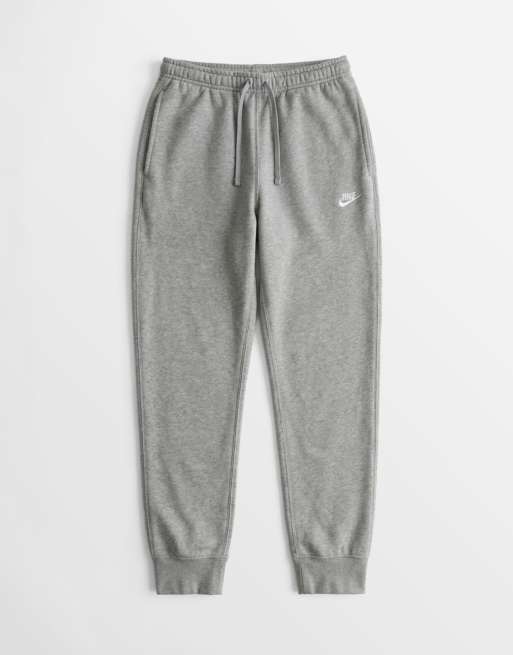 Joggers de rizo francés con puños ajustados en gris Club de Nike, 6 de 7