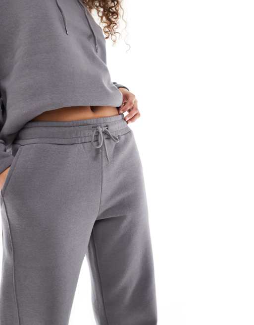 Joggers gris carbón de pernera ancha de Noisy May (parte de un conjunto), 5 de 5