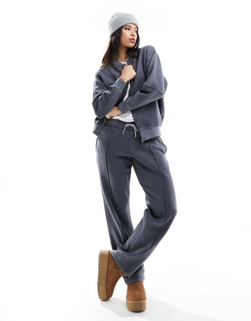 Joggers gris carbón de pernera recta con detalle de costura de Missy Empire (parte de un conjunto)