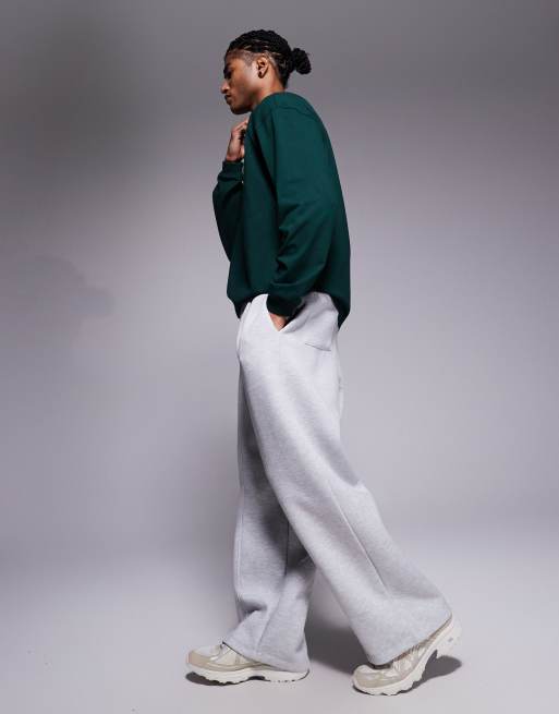 Joggers gris claro de corte suelto con pinzas de tejido efecto neopreno de ASOS DESIGN, 3 de 5