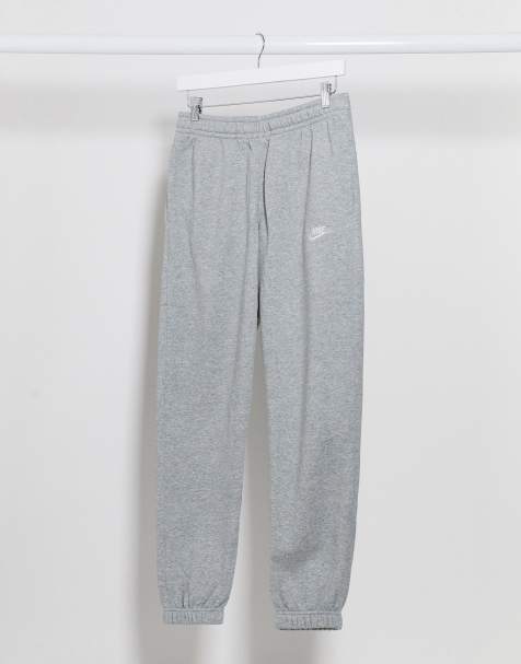 Joggers grises con bajos ajustados Club de Nike - view 1