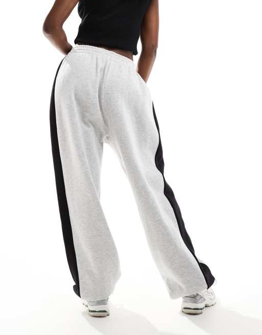 Joggers grises extragrandes con raya lateral de ASOS DESIGN, 3 de 5