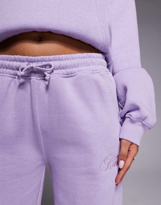 Joggers lilas de pernera ancha con logo bordado y detalle de bolsillo de Kaiia Studio (parte de un conjunto), 5 de 5