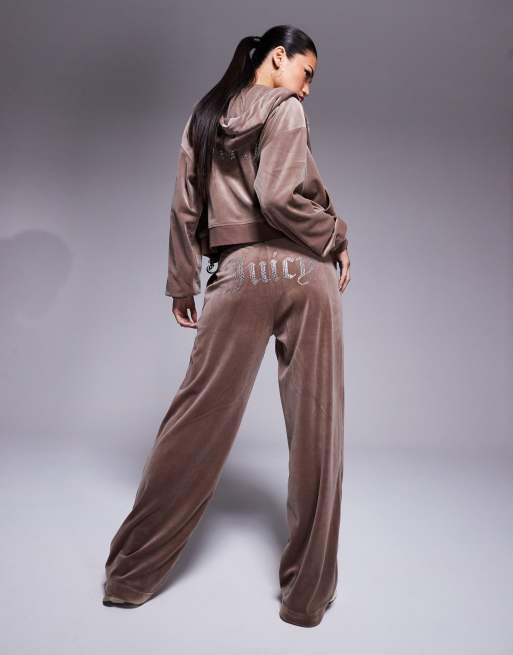 Joggers marrón latte de pernera ancha de velour exclusivos en ASOS de Juicy Couture, 2 de 5