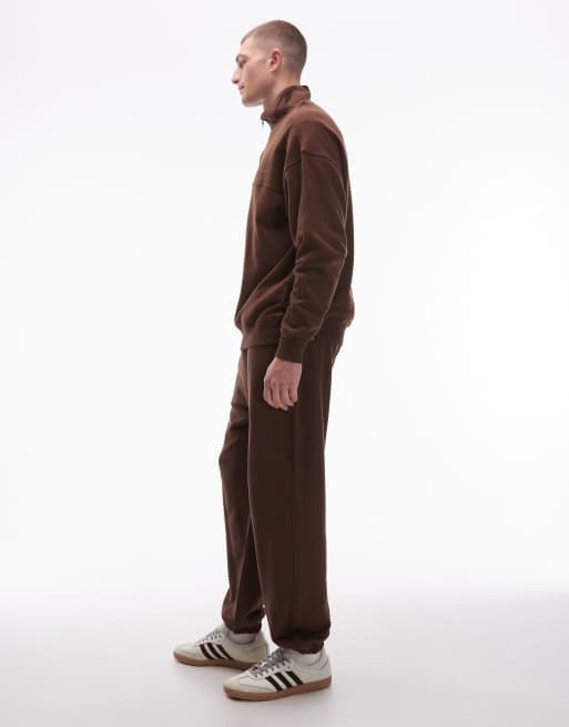 Joggers marrones extragrandes con logo de Tommy Hilfiger, 3 de 5
