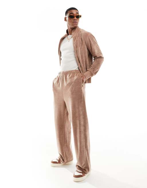 Joggers marrones extragrandes de velour de ASOS DESIGN (parte de un conjunto)