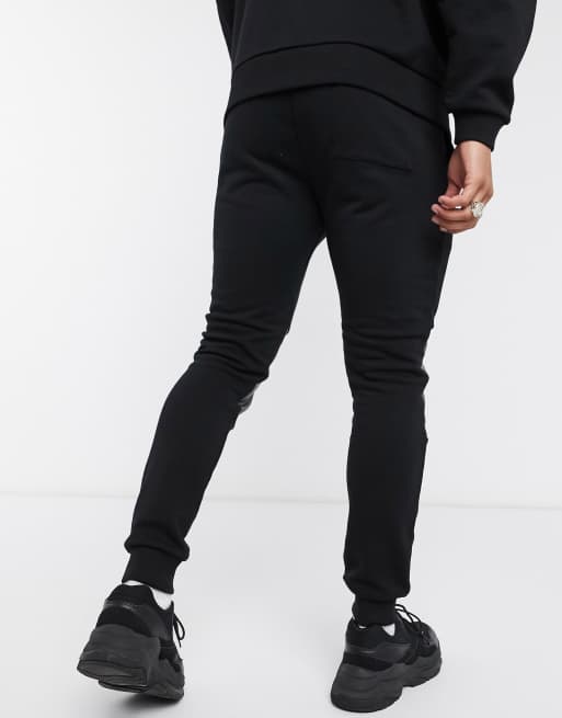 Joggers muy ajustados con paneles de poliuretano de efecto cocodrilo en negro de ASOS DESIGN (parte de un conjunto), 2 de 4