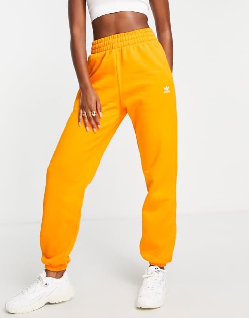 Joggers naranjas básicos con logo de adidas Originals 