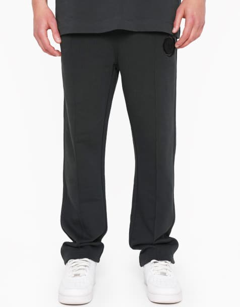 Joggers negros con nervios y sello Signet de Multiply Apparel - view 1