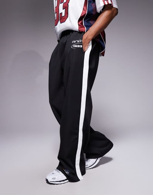 Joggers negros de estilo retro de pernera recta con botones de presión de AND1, 3 de 5