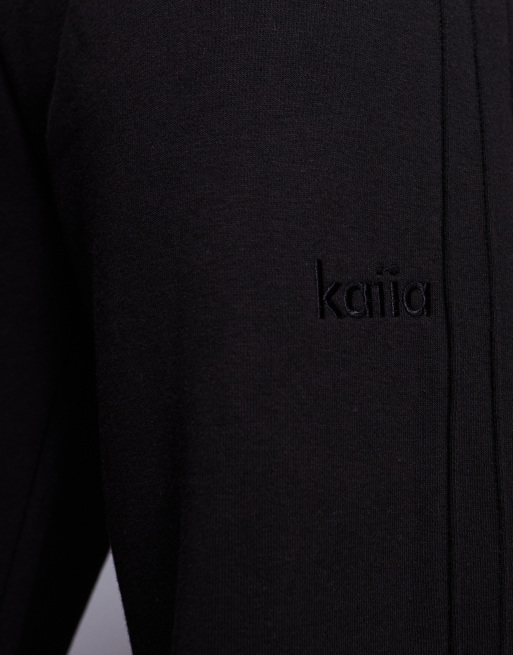 Joggers negros de pernera ancha con detalle de nervios laterales de tejido rico en algodón exclusivos de Kaiia  , 5 de 5