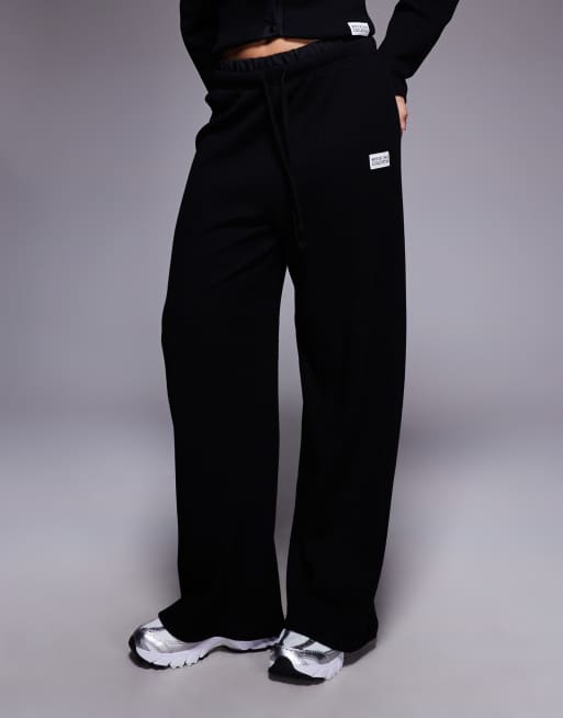 Joggers negros de pernera ancha de punto gofrado de Weekend Collective (parte de un conjunto), 5 de 5