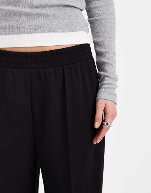 Joggers negros de pernera ancha premium de New Look, 3 de 5