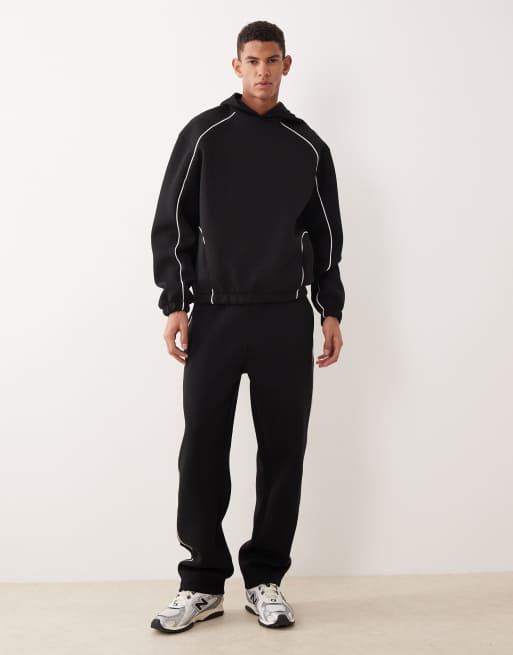 Joggers negros de pernera recta con ribetes laterales de tejido grueso efecto neopreno de ASOS DESIGN, 3 de 5