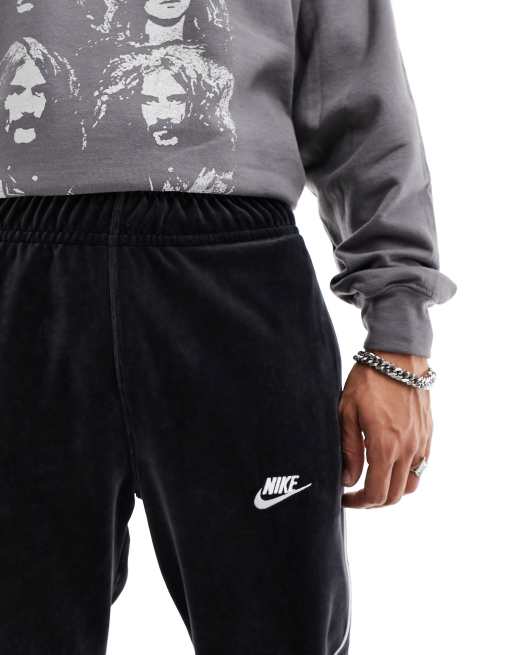 Joggers negros de velour de Nike Club ASOS