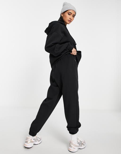 Joggers negros exclusivos en ASOS Dusk de TALA, 2 de 4