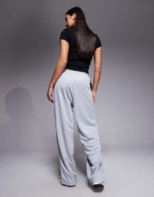 Joggers plateados con cinta lateral y bajos abiertos Nicole de HUGO BLUE, 2 de 5